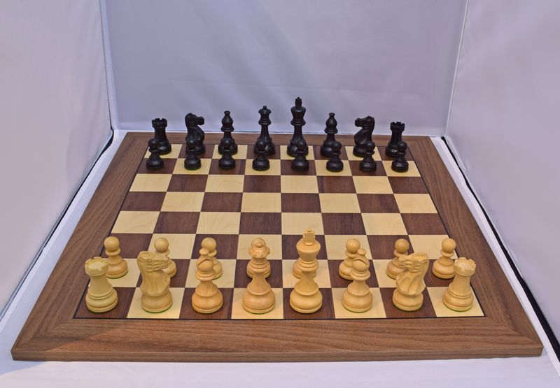 Wooden Chess set No: 6, Walnut board with American Staunton Pieces (ebonised)
