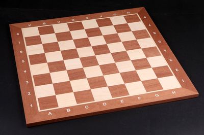 Houten Schaakbord No: 5, donker (velden 50 mm x 50 mm) met coordinaten