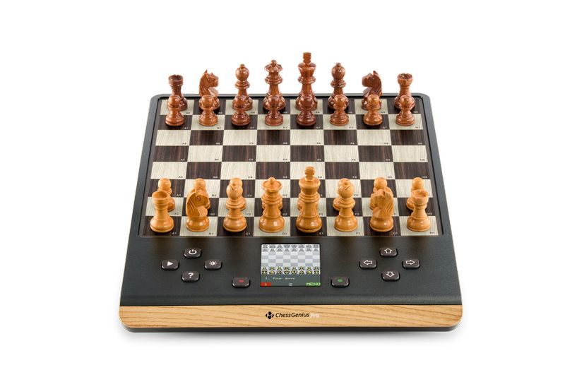 Millennium ChessGenius Pro Wood Edition